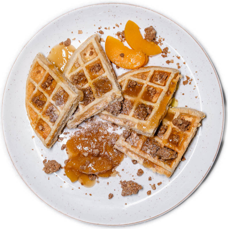 Breakfast – Peach Protein Waffle with Crumble Topping