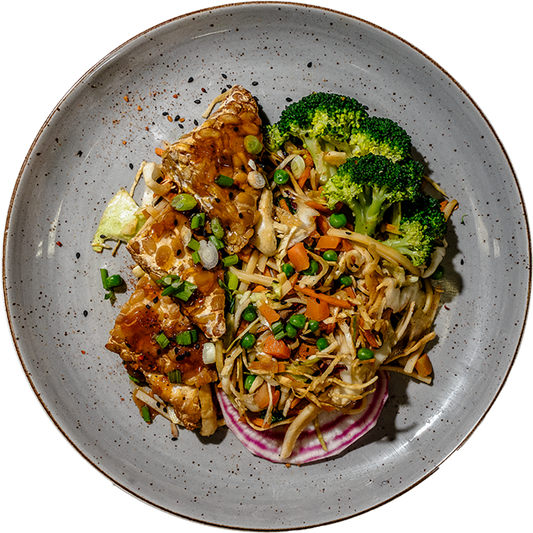 Vegan - Asian Tempeh bowl w/ Fine Chopped Green Onions, Black Sesame Seed and Drizzle Sriracha