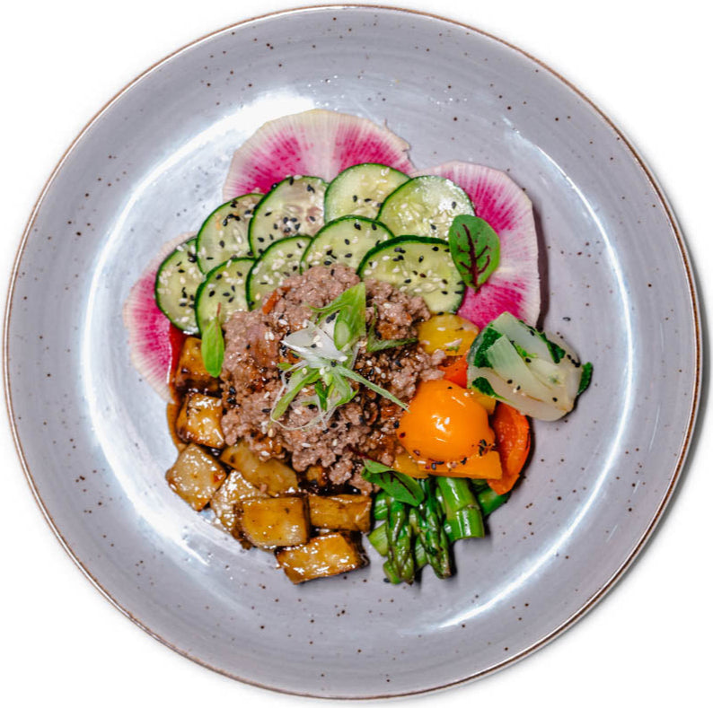 Gourmet - Yakiniku Beef w/ Sesame Cucumber Salad