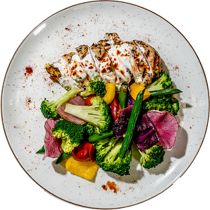 Keto - Creamy Coconut Grilled Chicken w/ Creamy Coconut Sauce